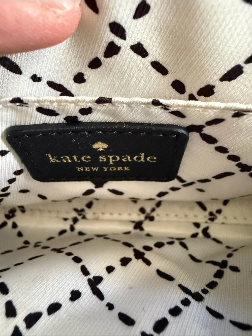 Kate Spade New York Newbury Lane Keira wallet